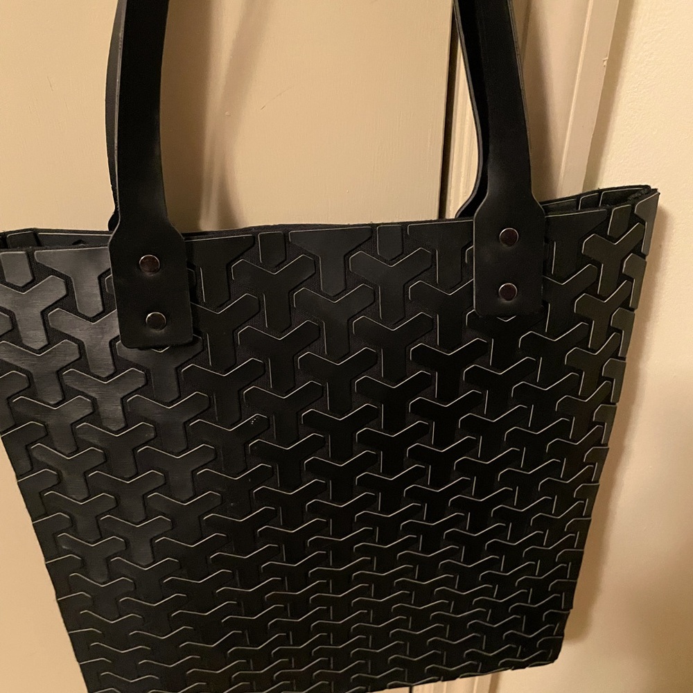 Purse - Picture 3 of 11